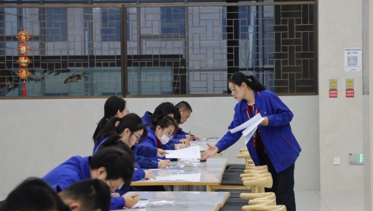 刘化化工公司开展生产一线职工“学业务、强技能”职工劳动和技能竞赛活动